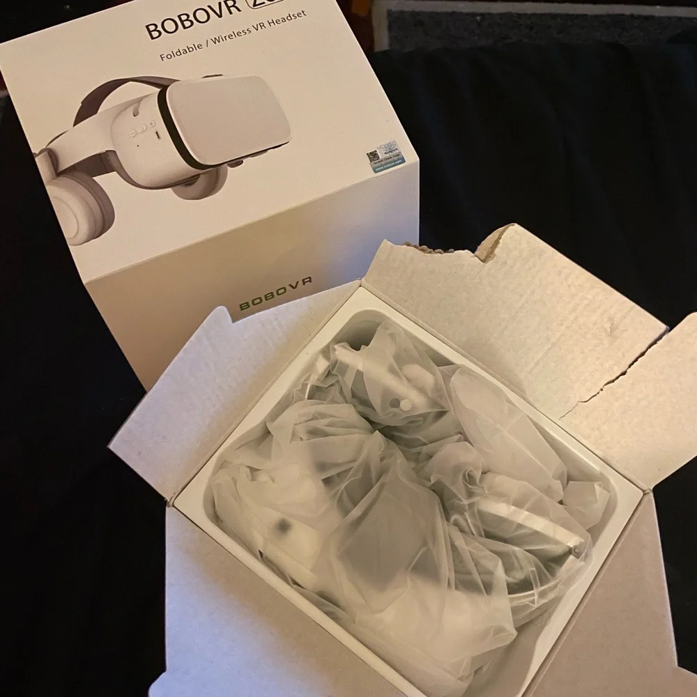 Virtual reality headset